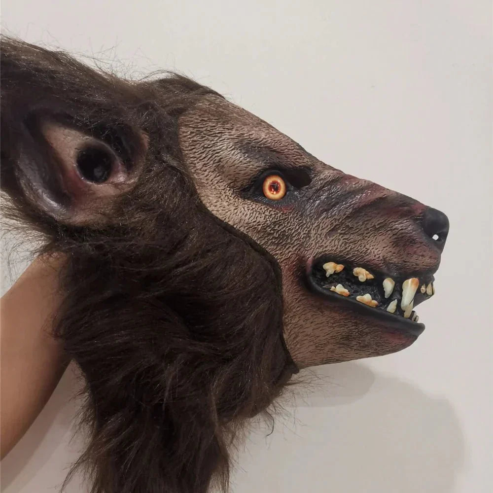 Transform into a beast with this realistic werewolf mask. Ideal for Halloween, costume parties, or unique disguises.