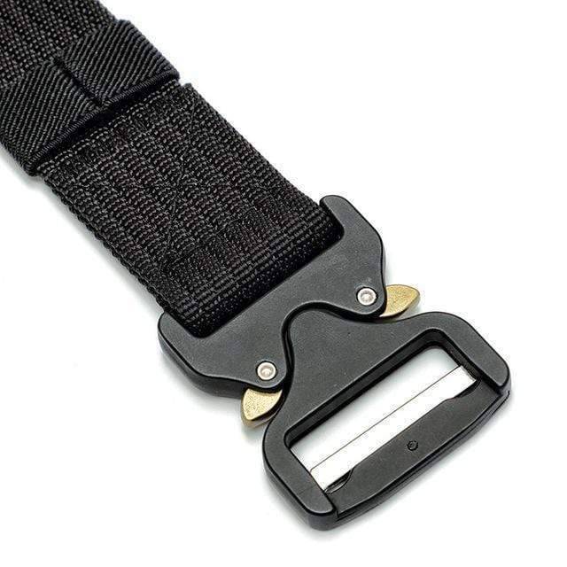 Men's quick release tactical belt in durable nylon, adjustable for EDC and outdoor activities
