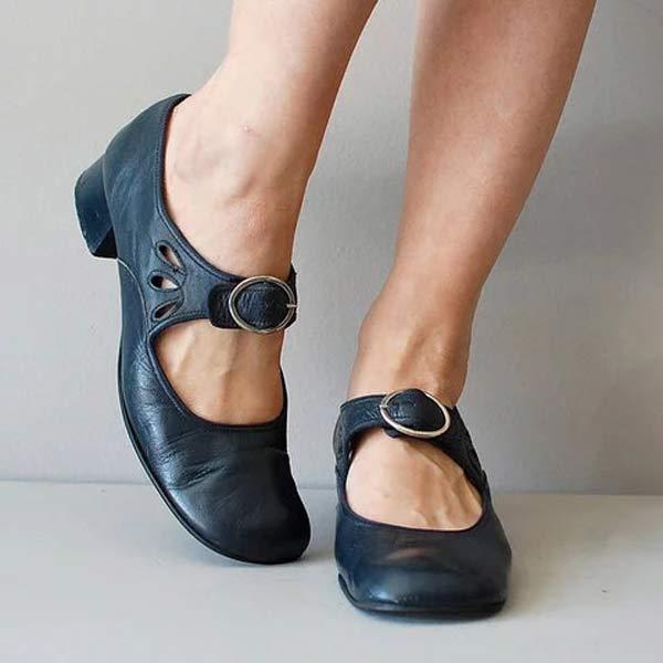 "Sandali donna eleganti in pelle neri con suola ergonomica e dettagli chic, perfetti per look raffinati e versatili."