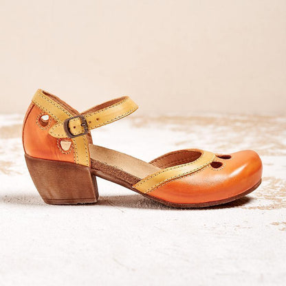 "Sandali eleganti donna Sofia, design raffinato, vista laterale, materiali alta qualità, comfort eccezionale, colore beige."