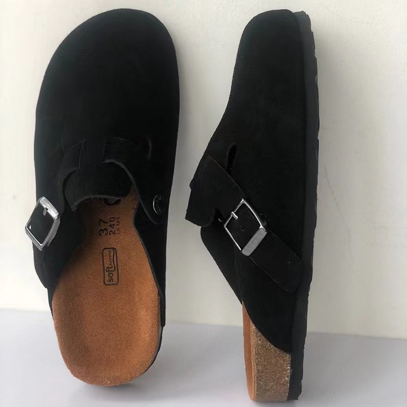Sandali in pelle unisex eleganti e confortevoli, design minimalista, colore marrone chiaro, suola in gomma.