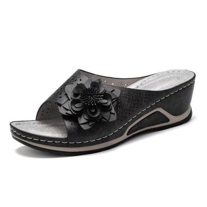 "Sandali ortopedici donna in pelle viola con motivo floreale ed elegante plantare ergonomico, design comodo per lunghe cammin