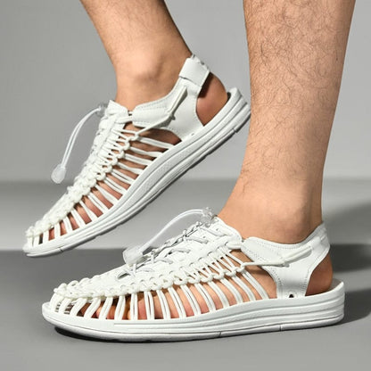 Sandali unisex leggeri, traspiranti, grigi, con cinghie regolabili, ideali per avventure estive all'aperto.