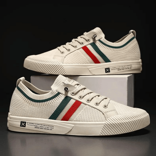 "Scarpe da corsa donna leggere chic, design elegante, colore moderno, materiale traspirante, comfort per uso quotidiano."
