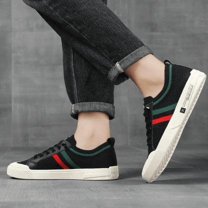 "Scarpe da corsa donna leggere chic, design elegante, colore moderno, materiale traspirante, comfort per uso quotidiano."