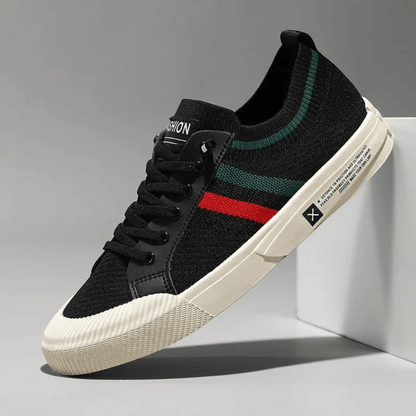 "Scarpe da corsa donna leggere chic, design elegante, colore moderno, materiale traspirante, comfort per uso quotidiano."
