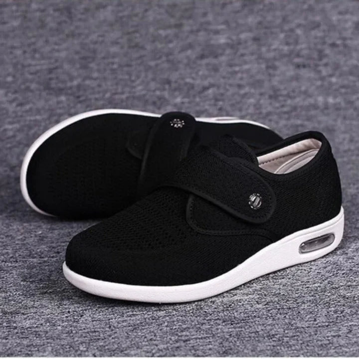 "Scarpe donna diabetiche larghe comfort, colore blu, design slanciato, mesh traspirante, suola morbida."