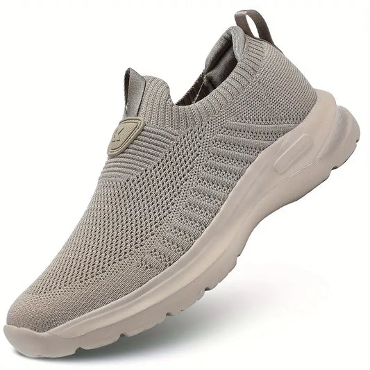 Scarpe ortopediche slip-on uomo da running comode, nere, design moderno, senza lacci per comfort e supporto ottimali.