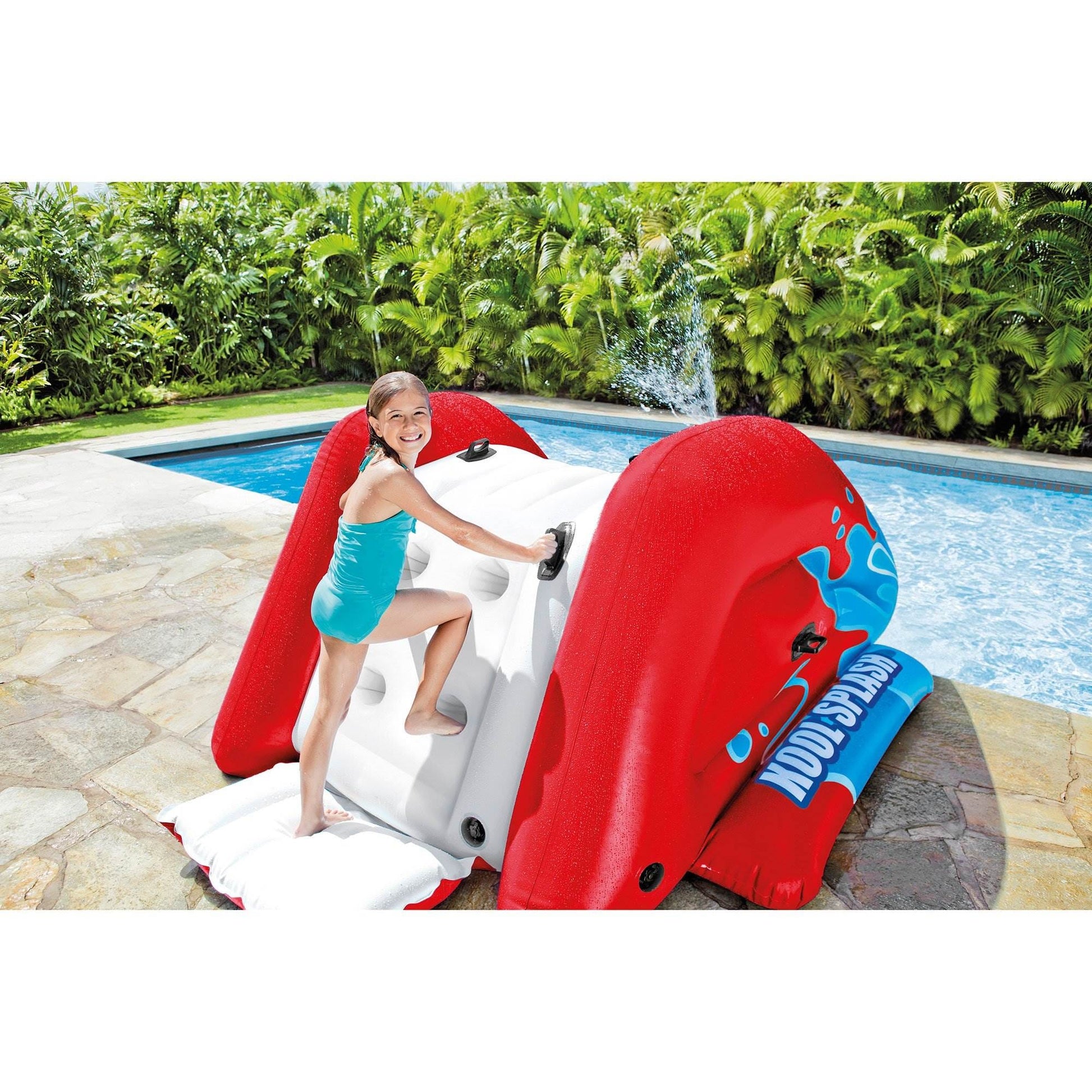 "Scivolo gonfiabile rosso e bianco con spruzzatore per bambini, include box morbido e maniglie per sicurezza, ideale per esta