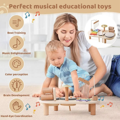 Set musicale per bambini in legno, strumenti colorati, tamburo e gong, stimola creatività e abilità musicali.