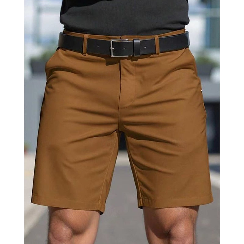 "Shorts uomo estivi comodi, tessuto leggero e taglio moderno, ideali per look casual e giornate calde."