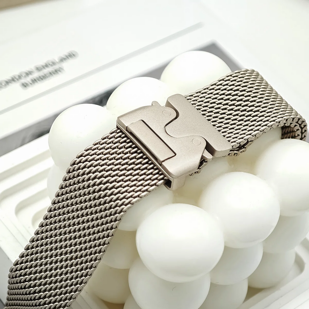 Elegant stainless steel Apple Watch accessory, a durable and stylish watch strap for all genders and occasions.