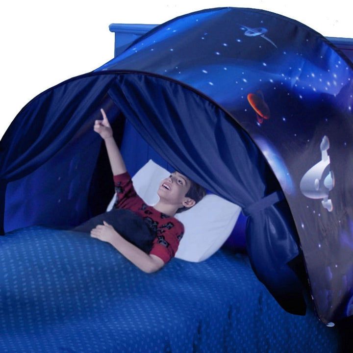 Magical SleepyStar universe-themed children's bed tent, ideal for stimulating imaginative play and creating a cozy sleep nook.