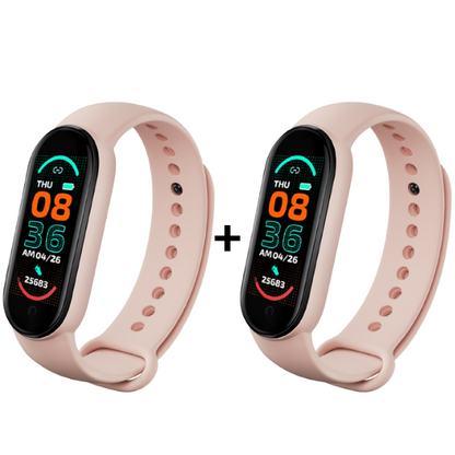 Smartwatch M6 elegante con display Retina, monitoraggio salute e fitness, cinturino nero opaco, perfetto per uso quotidiano.