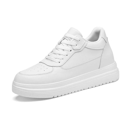 "Sneaker uomo nere-bianche, aumento invisibile, design elegante, comfort imbottito, ideali per look moderni quotidiani."