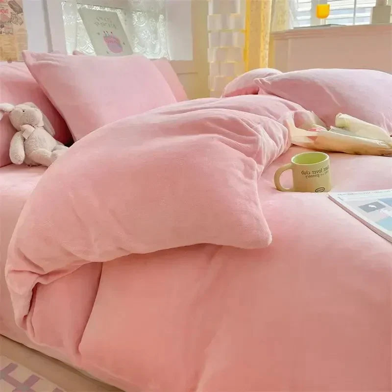 Queen size flannel fleece duvet cover, a soft and warm bedding essential for cozy winter comfort and plush sleep luxury.