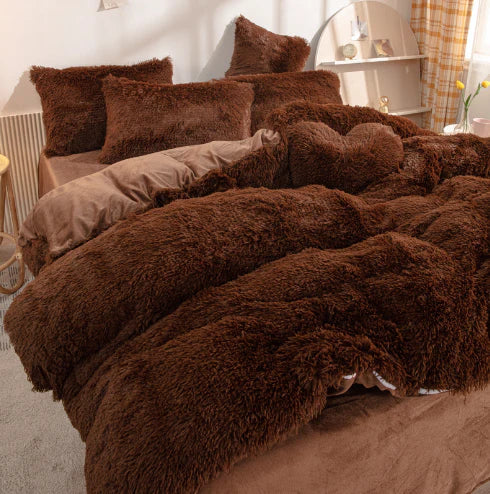 Flannel plush duvet cover, soft and cozy in a delightful range of candy colors for beds.