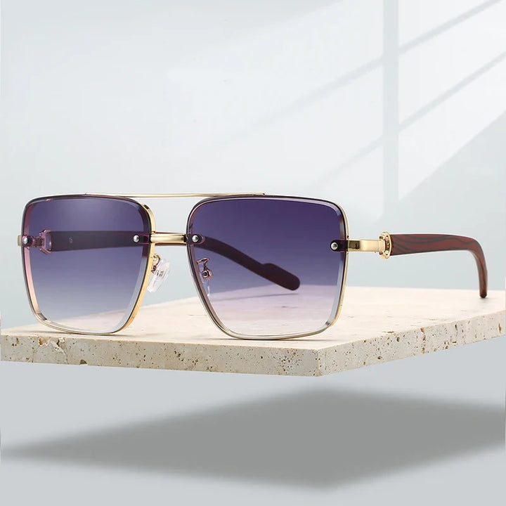 Women's Capri fashion eyewear with UV400 eye protection. Gold frame & gradient lenses for a chic, protected summer look.