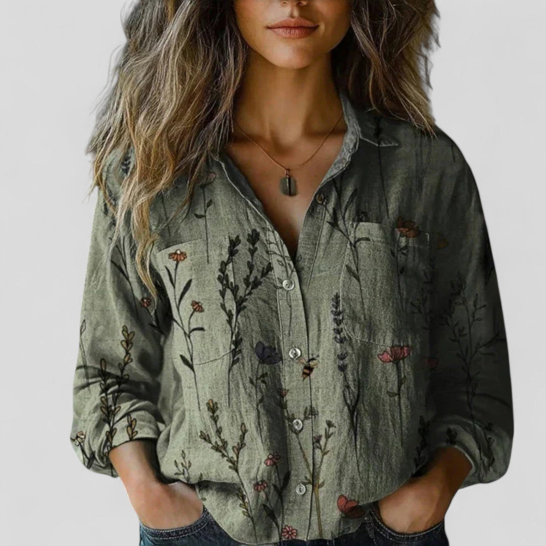 Elegant women's gradient button-up blouse, long sleeve, offering everyday style and ultimate comfort.