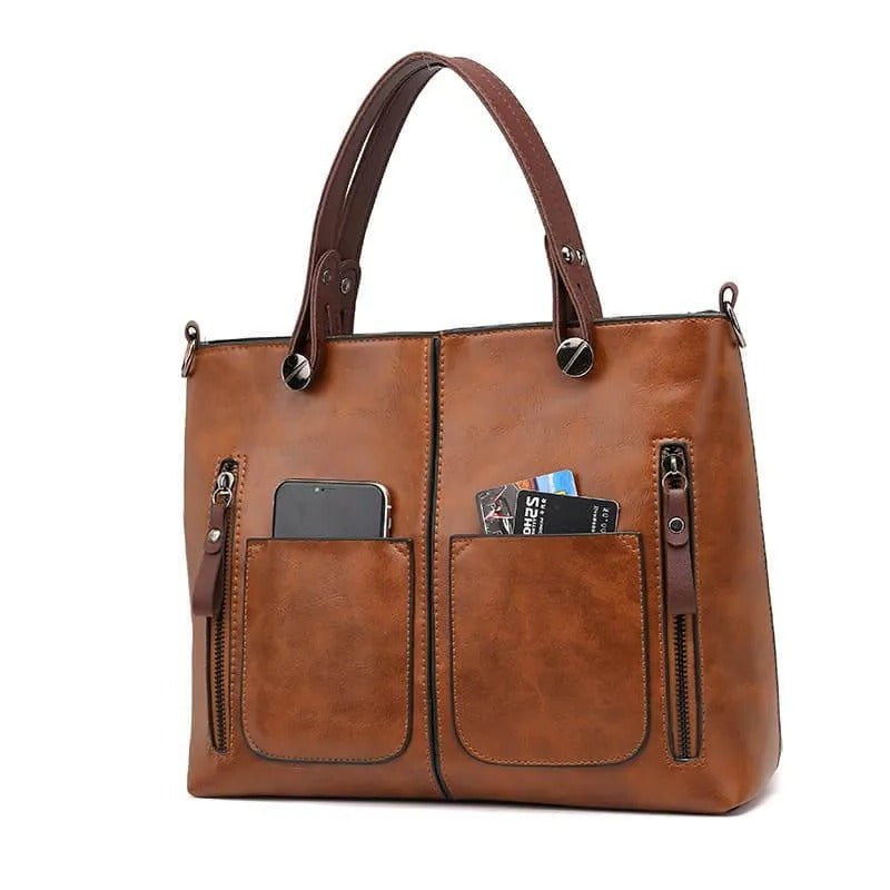 Stylish women's leather shoulder bag, an elegant and practical fashion accessory for any outfit.