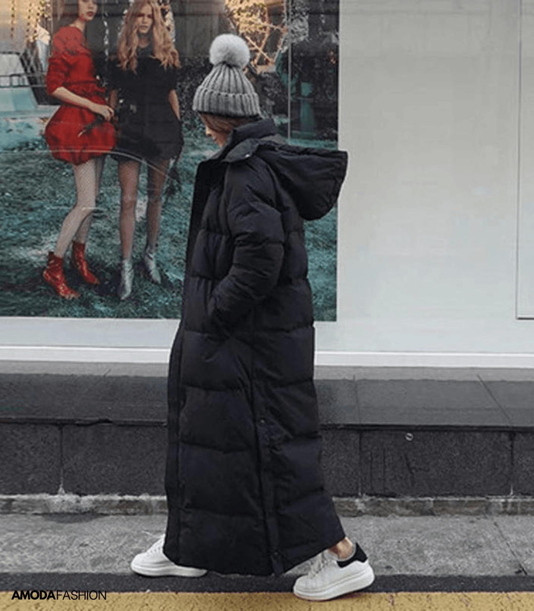 Full-length women's Luna oversized parka, a fashionable & warm winter jacket, waterproof and windproof outerwear.