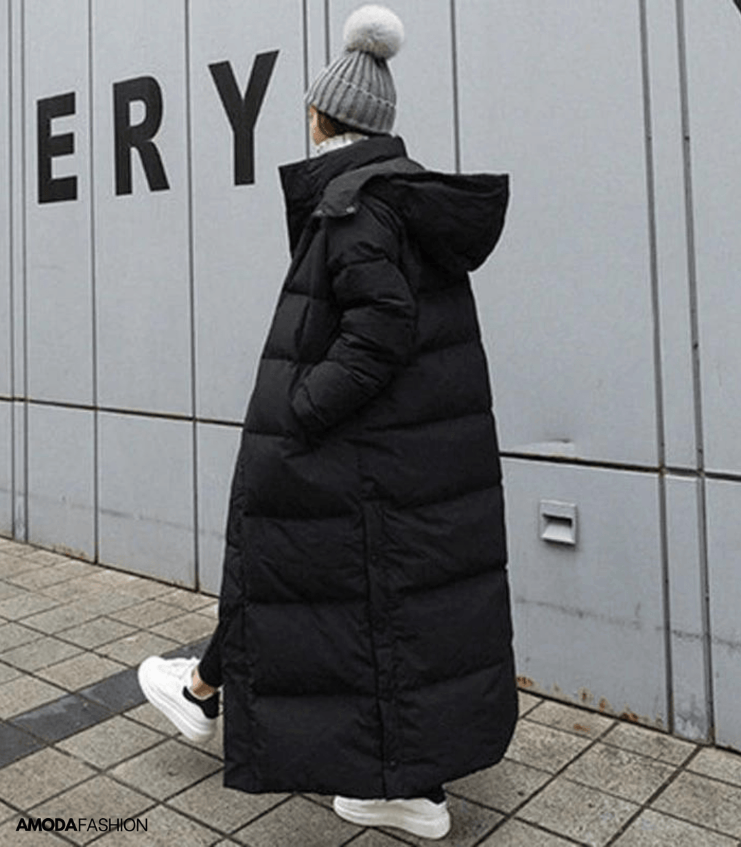 Elegant women's oversized Luna parka, perfect warm winter coat with waterproof and windproof cold weather defense.