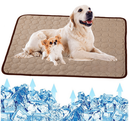 "Tappetino raffrescante per cani unisex, blu, leggero, pieghevole, per interni ed esterni, tessuto Ice-Silk, 100% lavabile."