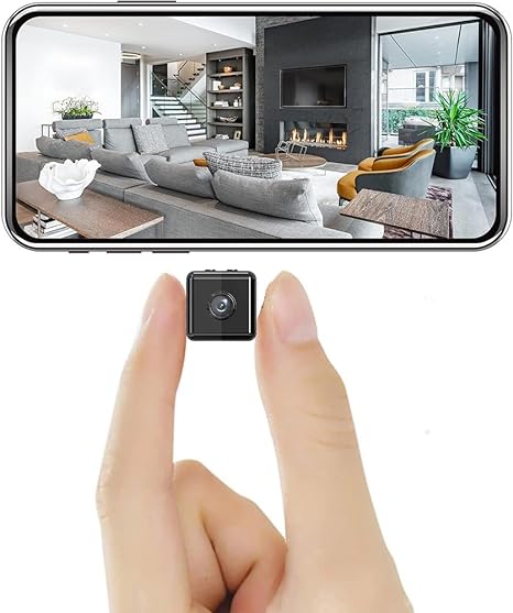 "Telecamera di sicurezza HD wireless bianca per interni, design compatto 30mm, video 1080P, controllabile via app mobile."