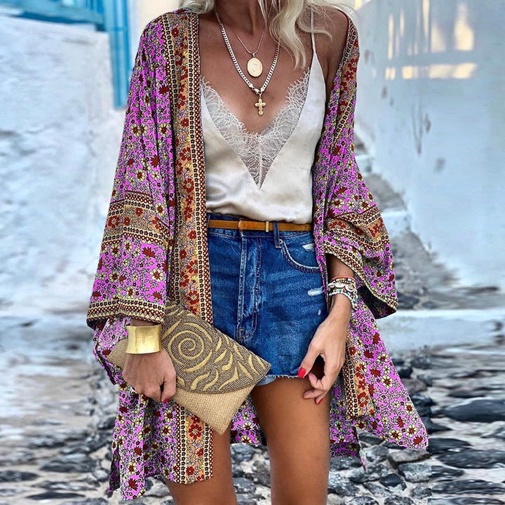 Relaxed fit women's boho patterned cardigan with long sleeves & open front. Effortless trendy style.