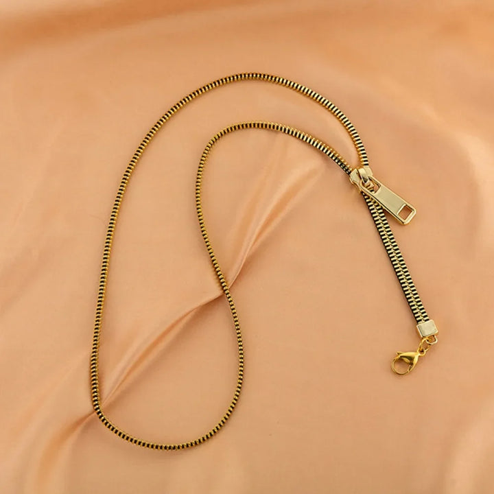 Elegant silver zipper necklace for women, versatile fashion jewelry accessory with a unique design.