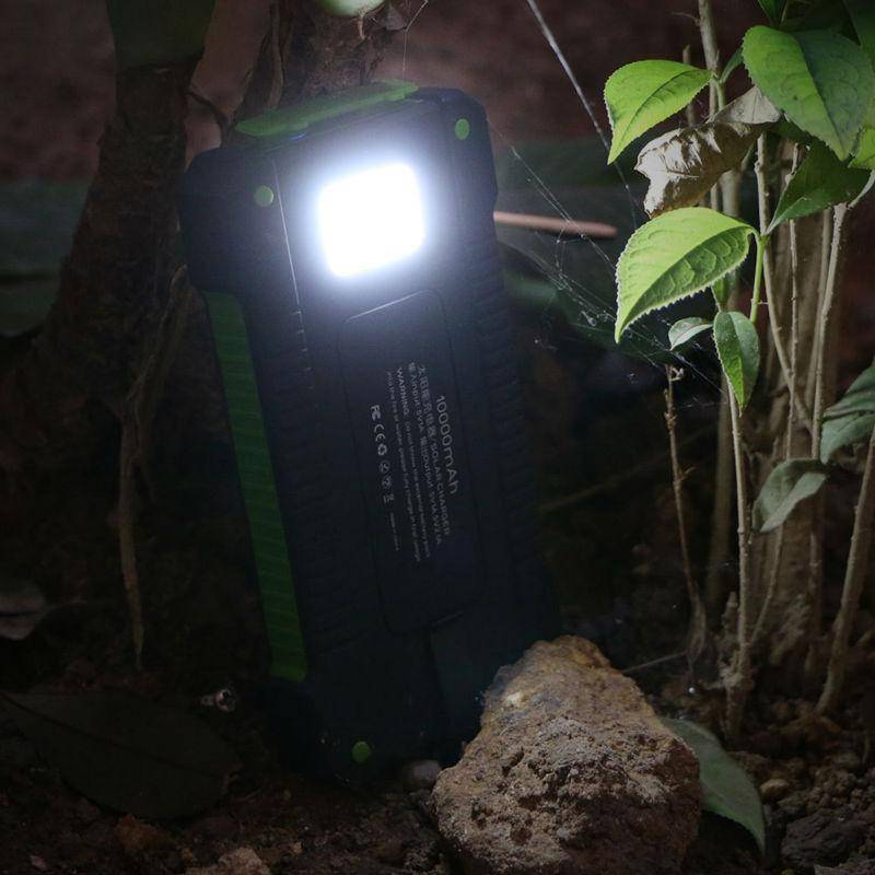 Practical 20000mAh solar power bank, suitable for both daily use and extreme outdoor conditions