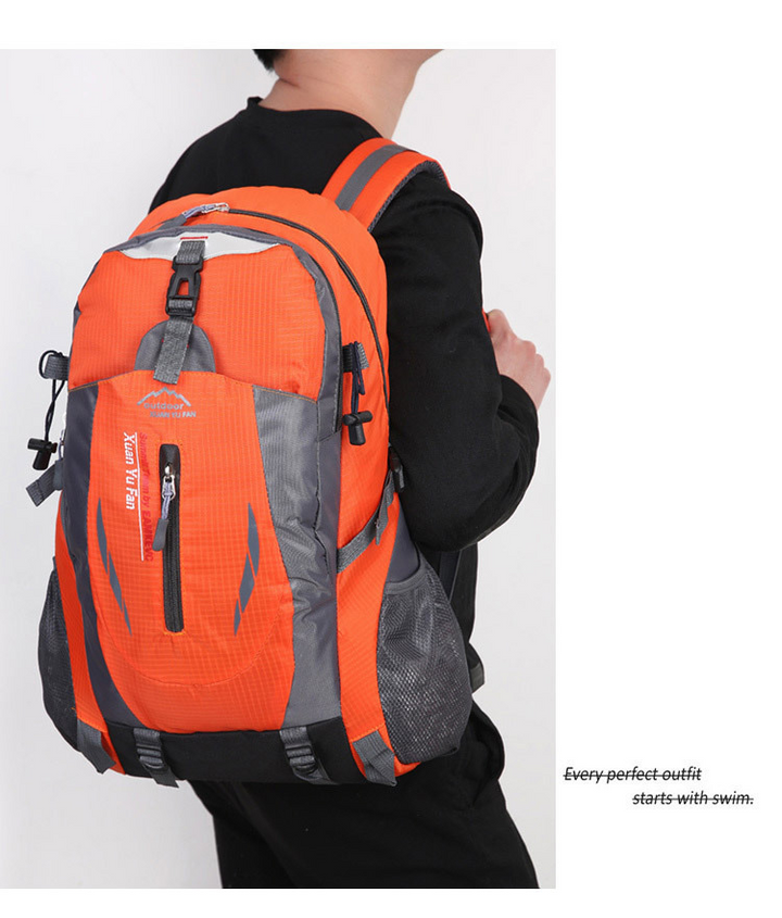 Lightweight 40L travel backpack, waterproof rucksack for trekking & hiking gear