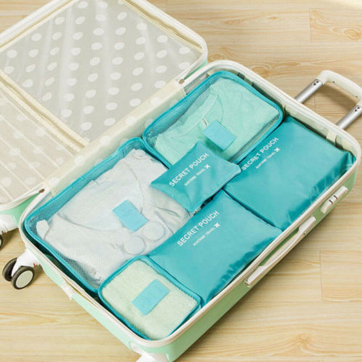 Smart travel solution: Unisex 6-piece packing cube set for easy, organized luggage.