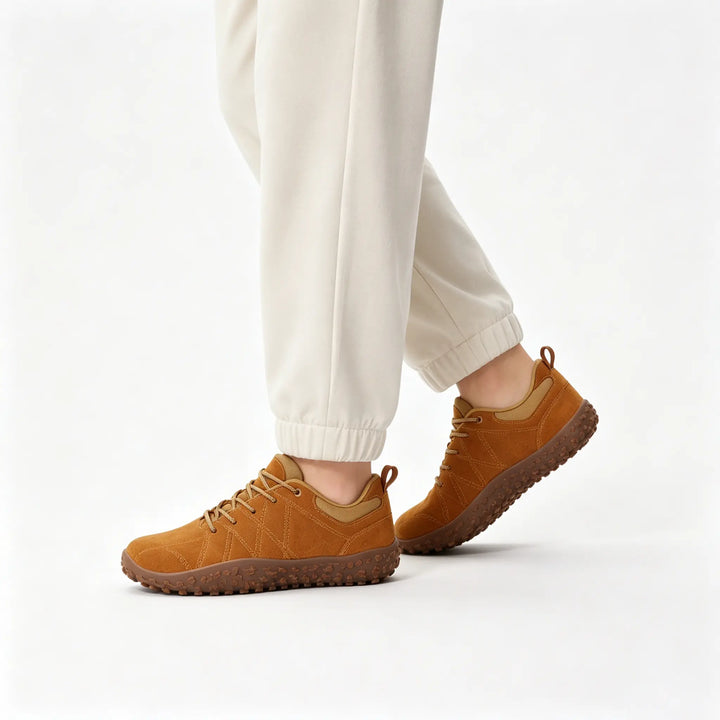 Outdoor barefoot trainers, wide toe box for ultimate comfort during hikes.
