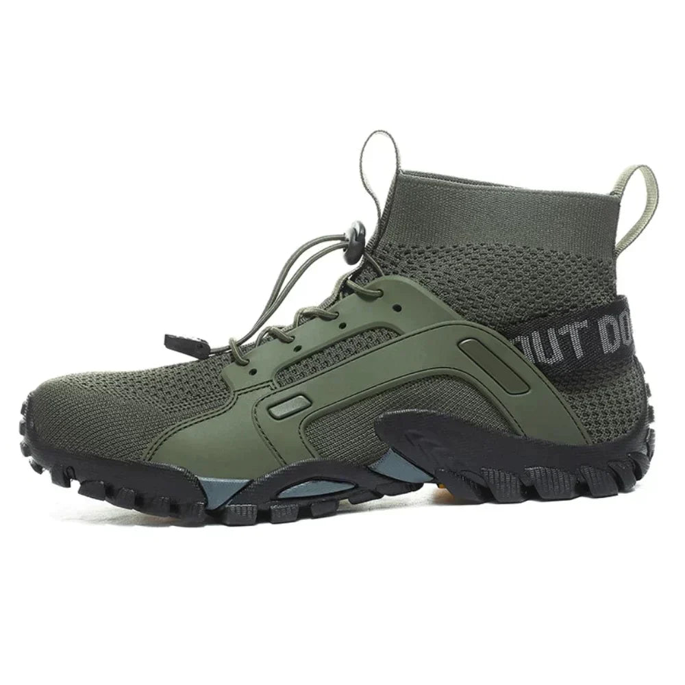 Lightweight unisex barefoot shoes for natural movement, ideal for daily wear & athletic use.
