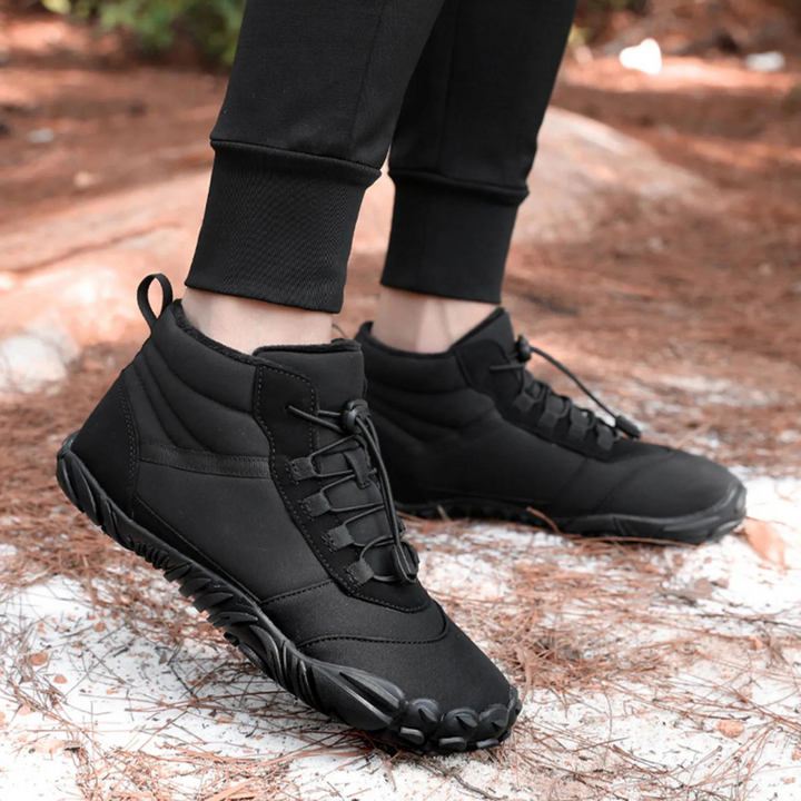 Unisex thermal barefoot shoes, black, highlighting their sleek design and outdoor readiness.