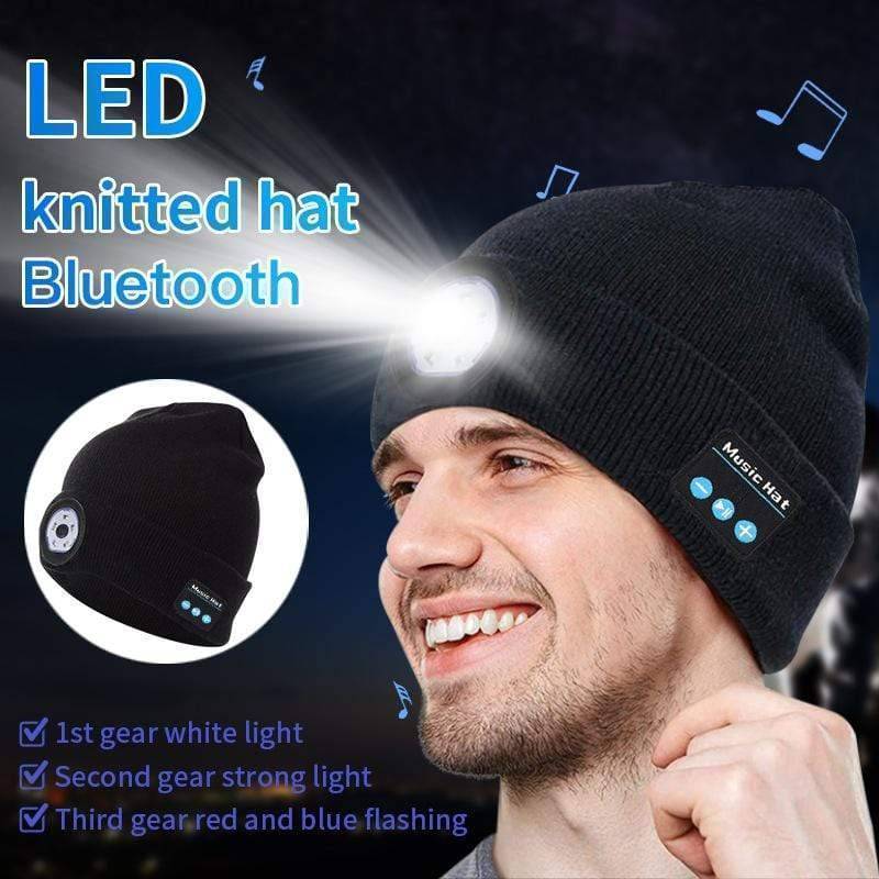 Unisex black knit beanie with integrated LED light and Bluetooth, ideal for winter outdoor activities