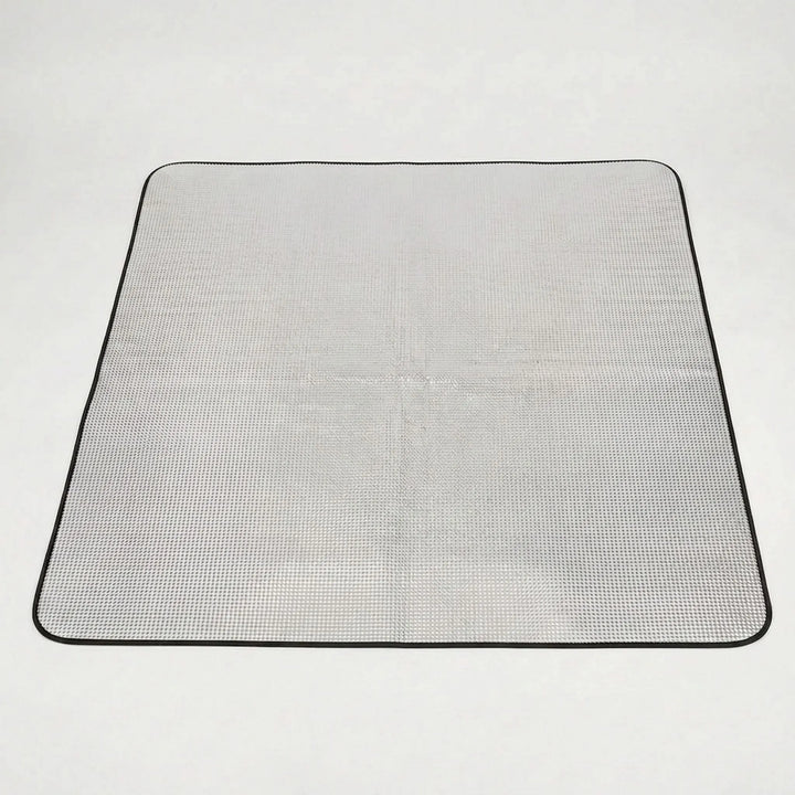 Versatile reflective camping mat & sleeping pad for hiking, picnic, and outdoor recreation. Easy to fold.