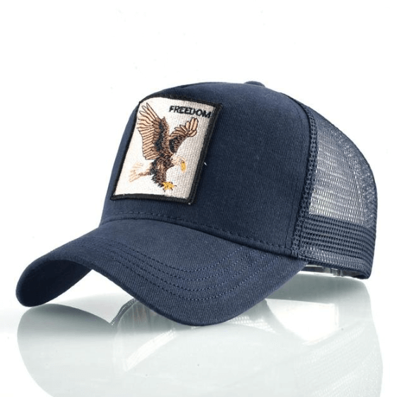 Casual headwear: Freedom Eagle unisex baseball cap, adjustable for comfort & sun protection, for men & women.