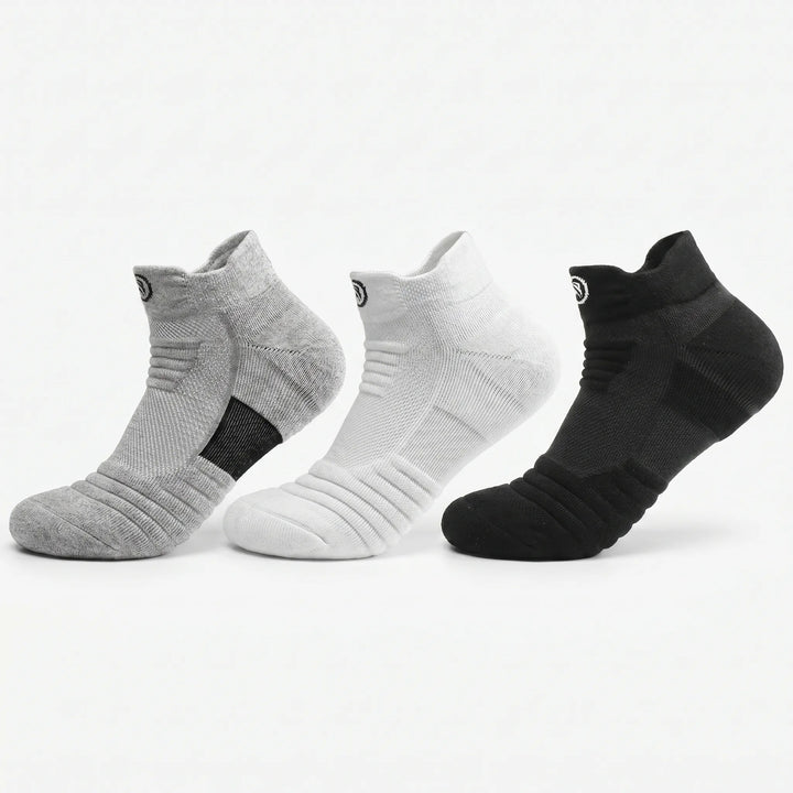 High elastic compression basketball socks, unisex, designed for ultimate athletic support & workout comfort.