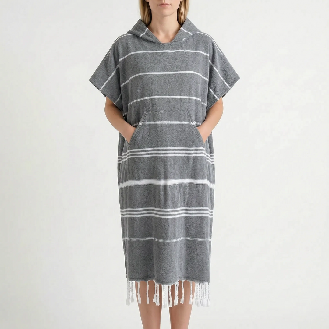 Unisex quick-dry hooded changing poncho. Versatile beach towel robe suitable for men & women post-swim/surf.