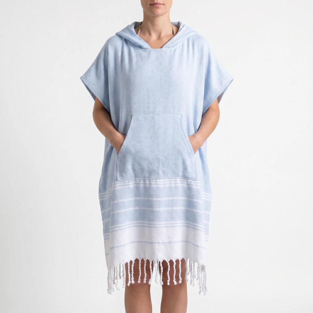 Quick-dry beach poncho changing towel, perfect for poolside, resort, or water sports.