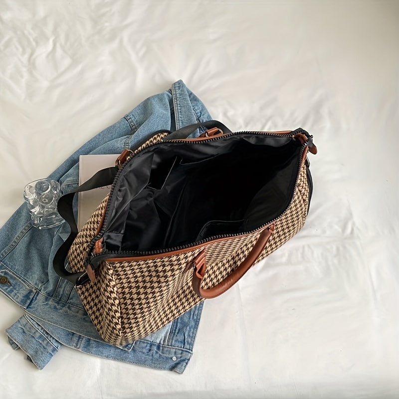 Open unisex houndstooth weekender bag. Spacious vegan leather travel duffle, stylish and durable carry-on.