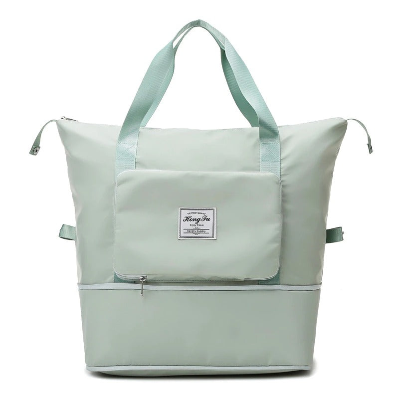 Stylish lightweight duffel bag, waterproof & expandable. Your go-to carry-all for weekend adventures.