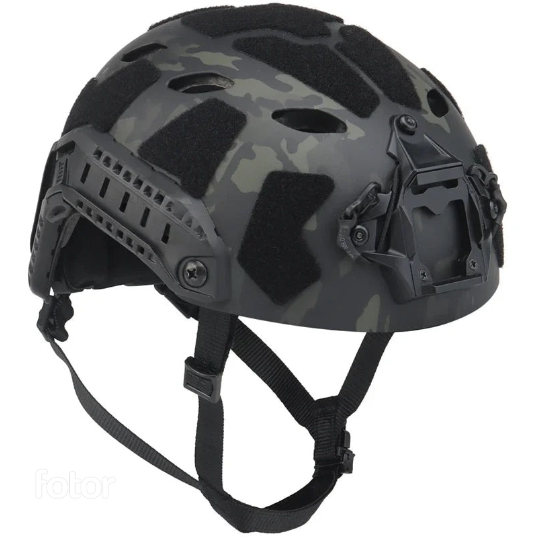 White lightweight FAST helmet, perfect for paintball and airsoft, with NVG mount and side rails for customization.