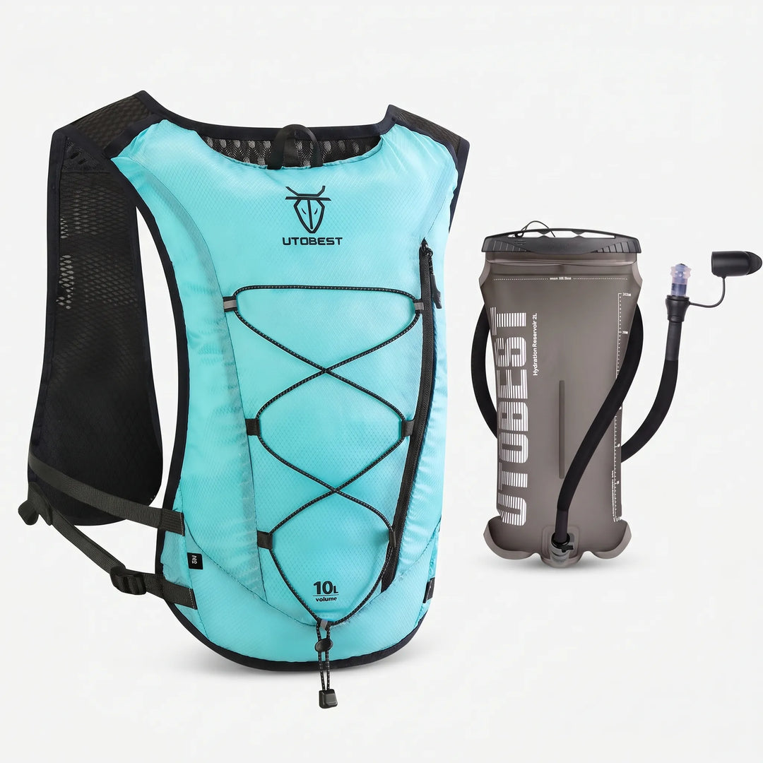 Stay hydrated with this lightweight unisex running vest, essential for trail adventures.