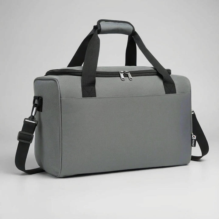 Spacious unisex carry-on duffel bag for weekend getaways and organized travel.