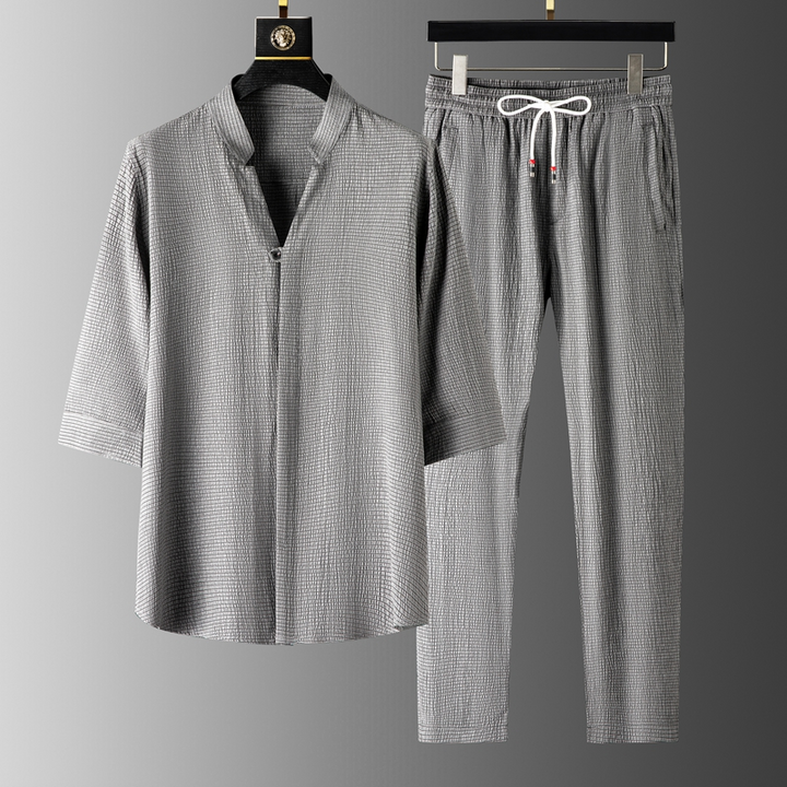 Unisex linen blend matching set for relaxed comfort. Breathable two-piece outfit, perfect for casual summer wear.