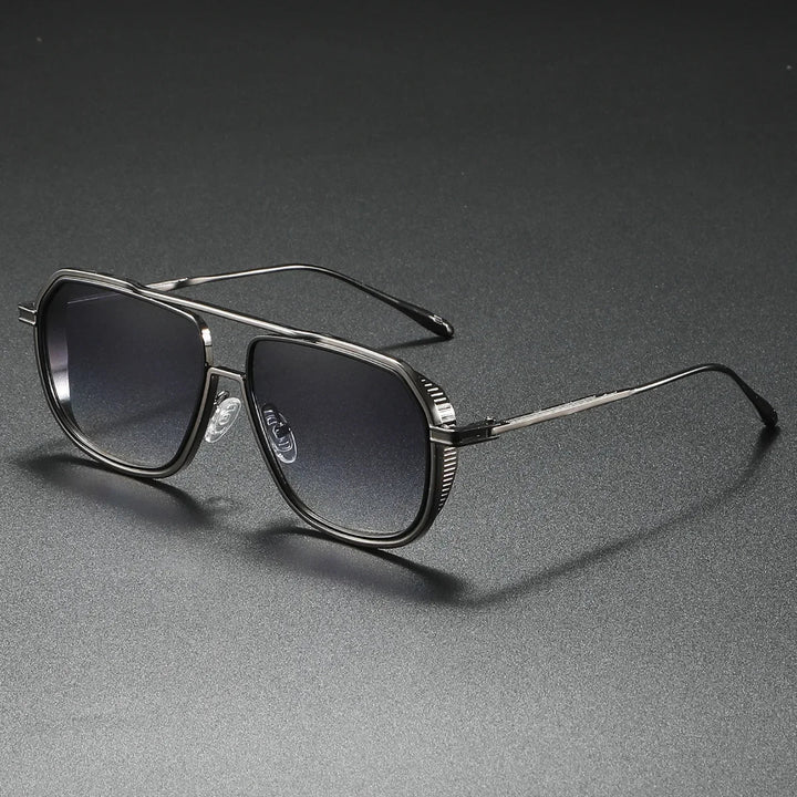 High-fashion unisex sunglasses offering UV400. A luxurious statement accessory for any look.