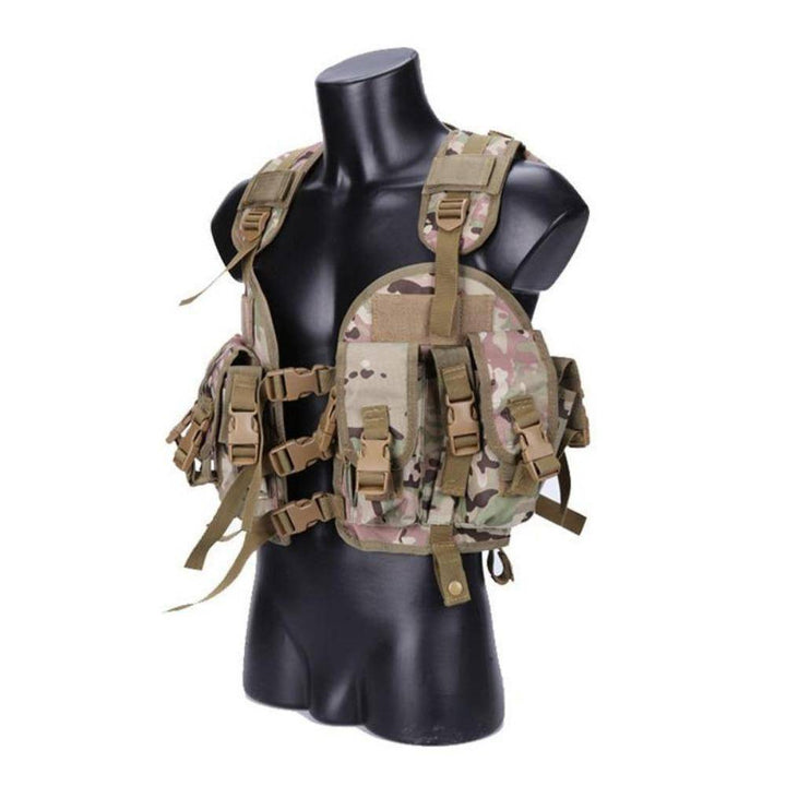 Side profile of a unisex outdoor tactical vest in camo, ideal for hunting, airsoft, and survival.